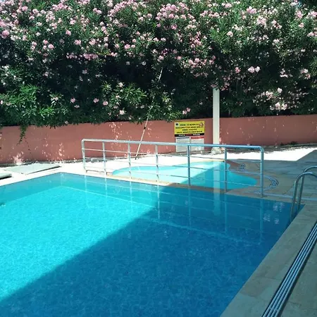 Hotel Selina Guzelcamli