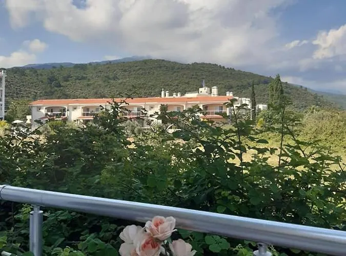 Selina Hotel Guzelcamlı
