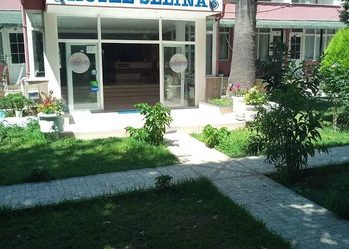 Selina Hotel Guzelcamlı